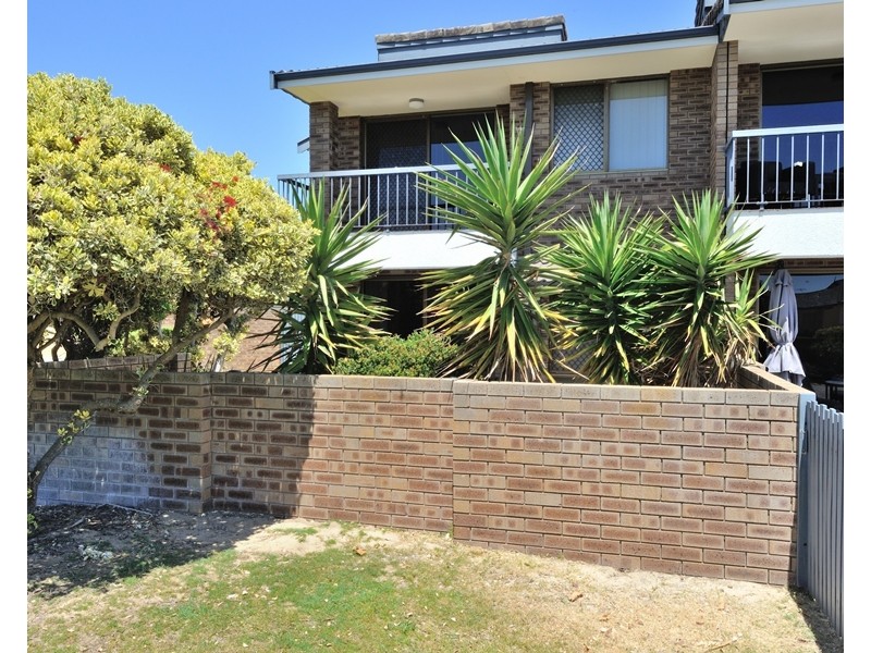 9/16 Arcadia Drive, Shoalwater WA 6169