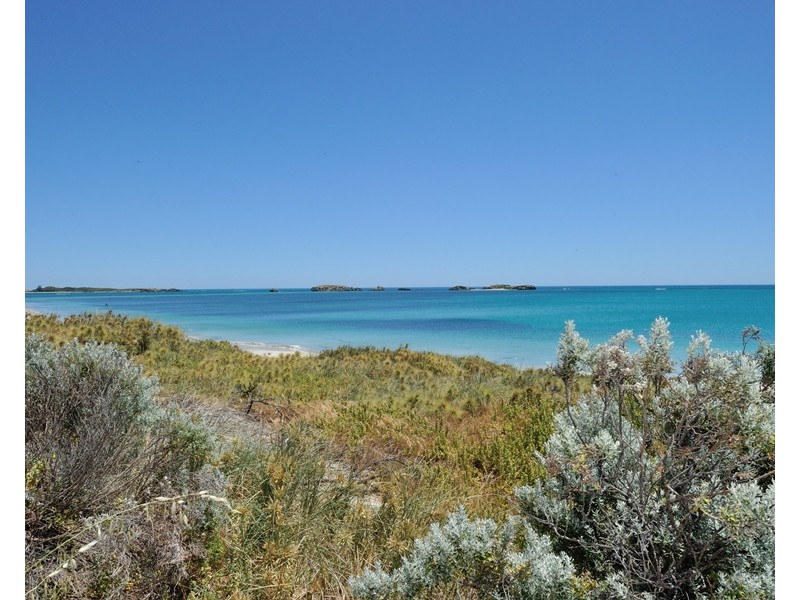 9/16 Arcadia Drive, Shoalwater WA 6169