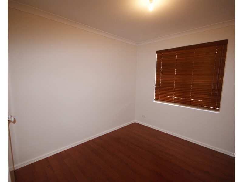 33 Woodbridge Drive, Cooloongup WA 6168