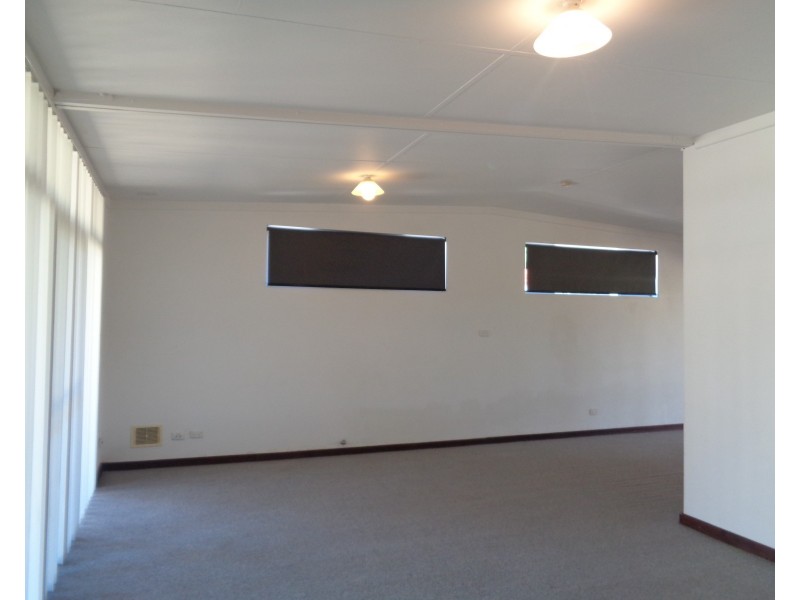 28 Griggs Way, Rockingham WA 6168