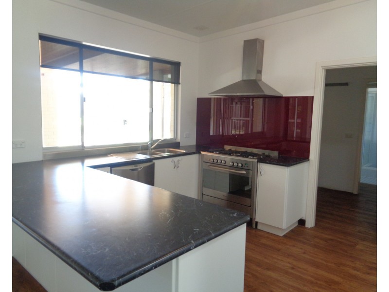 28 Griggs Way, Rockingham WA 6168