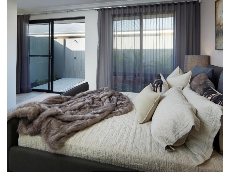 21 Persian Grove, Karnup WA 6176