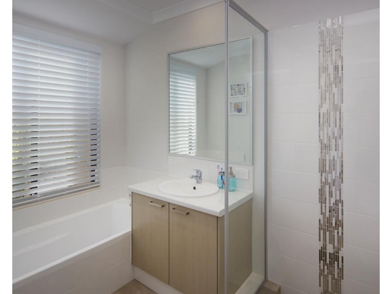 21 Persian Grove, Karnup WA 6176