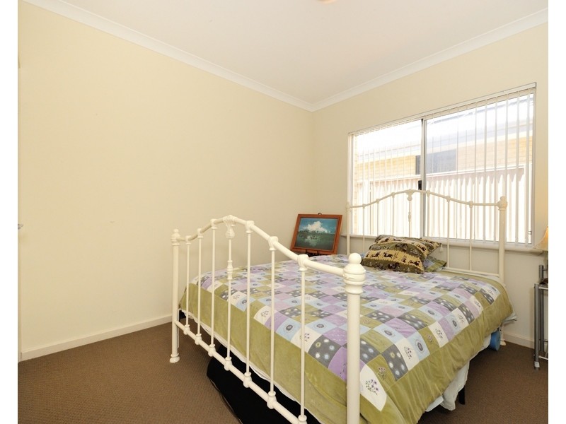 23 Coniston Bend, Waikiki WA 6169