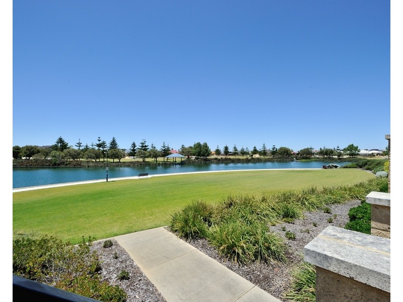 23 Coniston Bend, Waikiki WA 6169