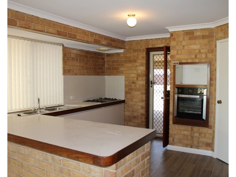 63 Triton Avenue, Waikiki WA 6169