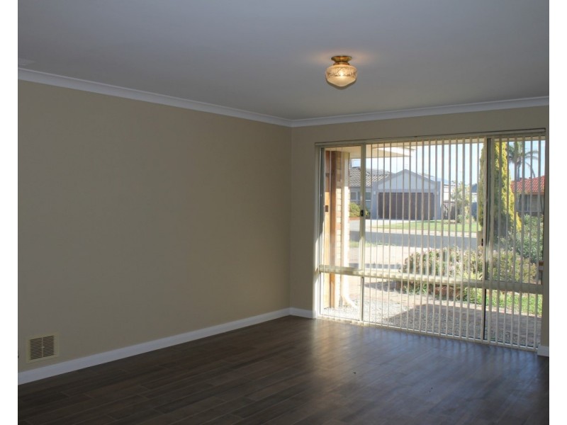 63 Triton Avenue, Waikiki WA 6169