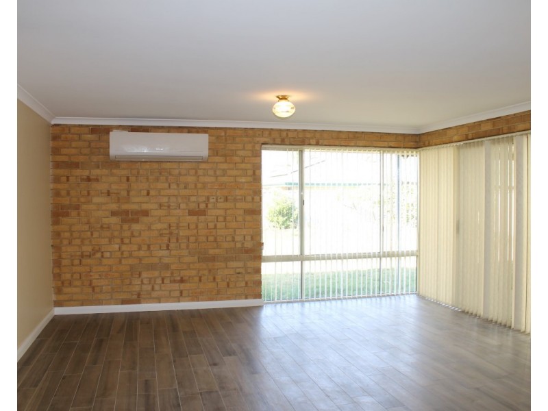 63 Triton Avenue, Waikiki WA 6169