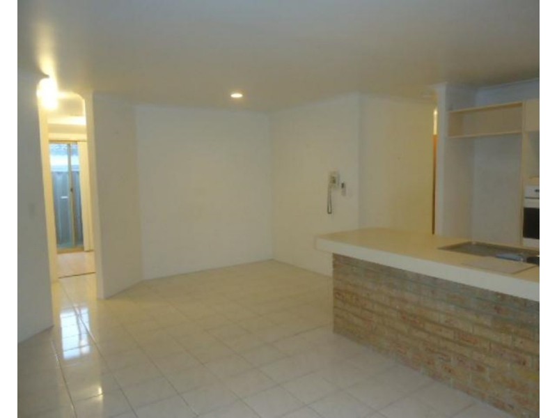 5 Shell Close, Cooloongup WA 6168