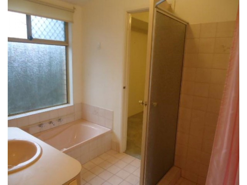 5 Shell Close, Cooloongup WA 6168