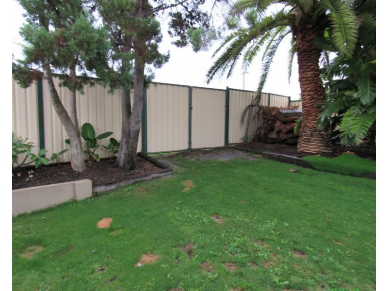 2 Turner Street, Warnbro WA 6169