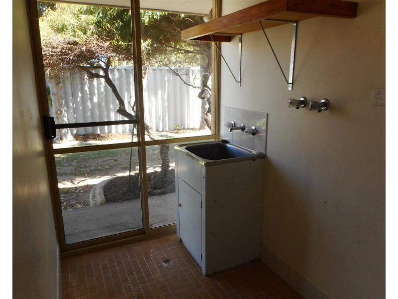 32 Georgetown Drive, Safety Bay WA 6169