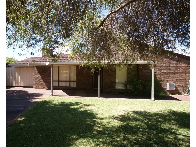 6  Pacific Court, Waikiki WA 6169