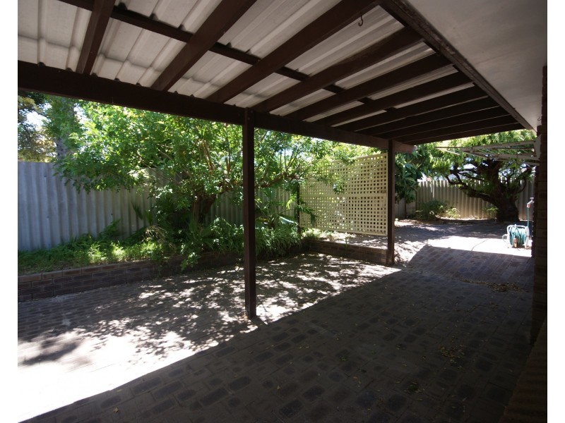 6  Pacific Court, Waikiki WA 6169