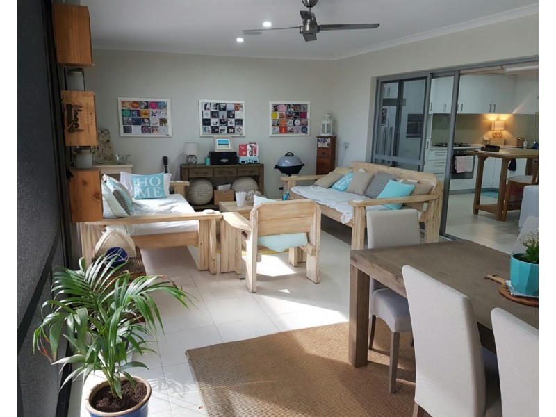 8/82 Lewington Street, Rockingham WA 6168