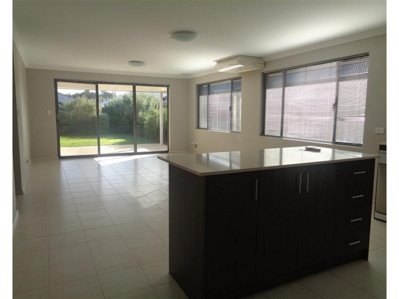 6 Perks Lane, Baldivis WA 6171