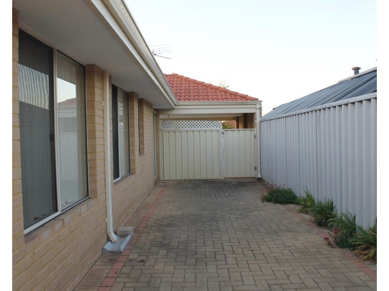 48B Toledo Circuit, Port Kennedy WA 6172