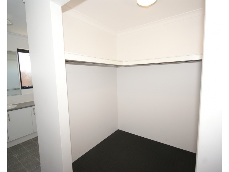 1 Daybreak Loop, Wellard WA 6170