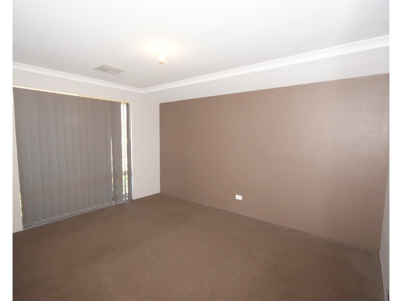 72 Daybreak Loop, Wellard WA 6170