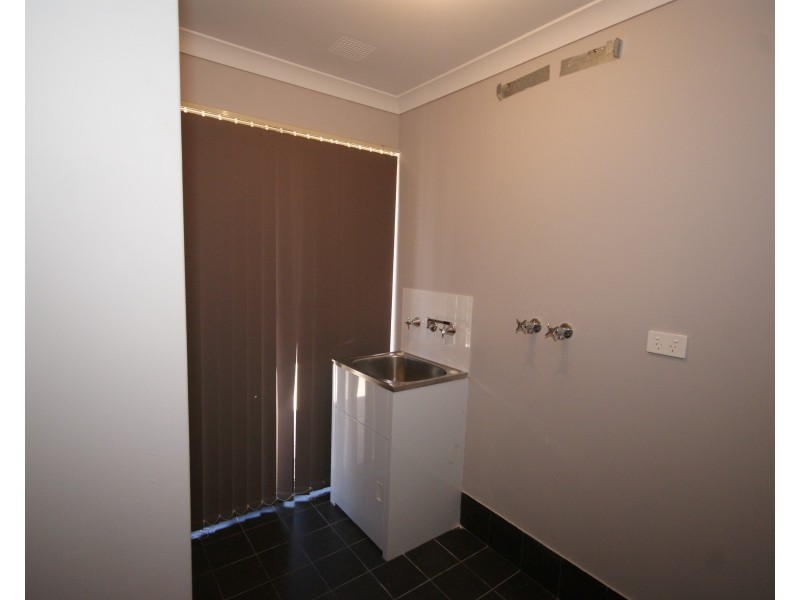 72 Daybreak Loop, Wellard WA 6170