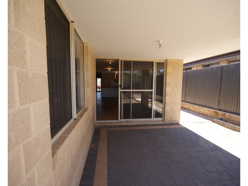 72 Daybreak Loop, Wellard WA 6170