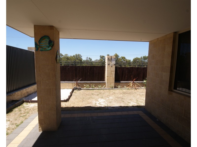 72 Daybreak Loop, Wellard WA 6170