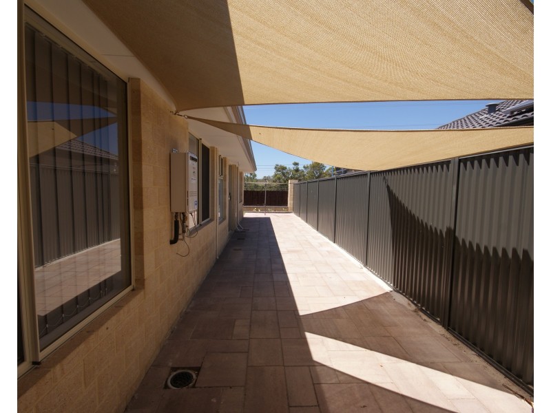 72 Daybreak Loop, Wellard WA 6170