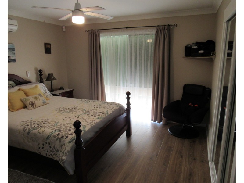 15  Palamuna Court, Hillman WA 6168