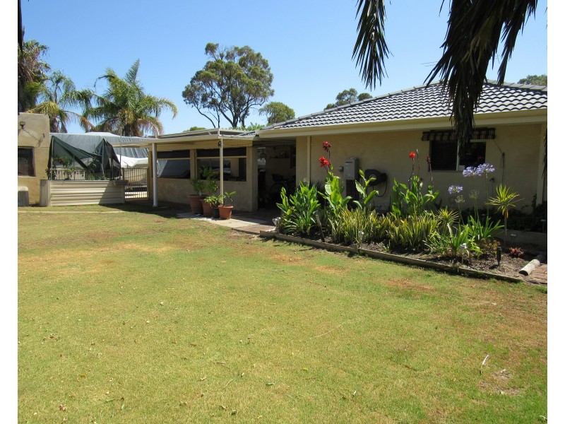 15  Palamuna Court, Hillman WA 6168