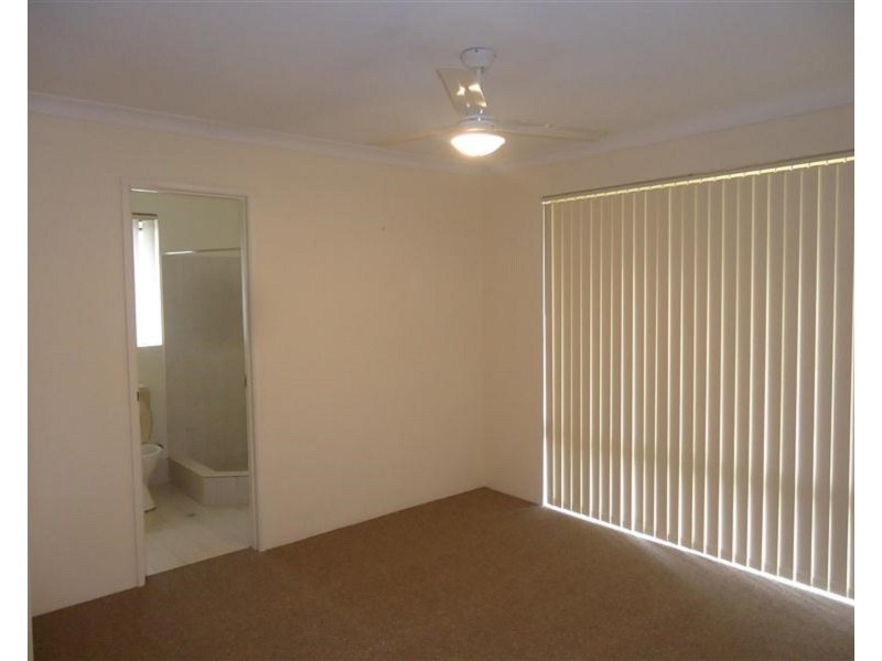 24 Pallarup Grove, Waikiki WA 6169