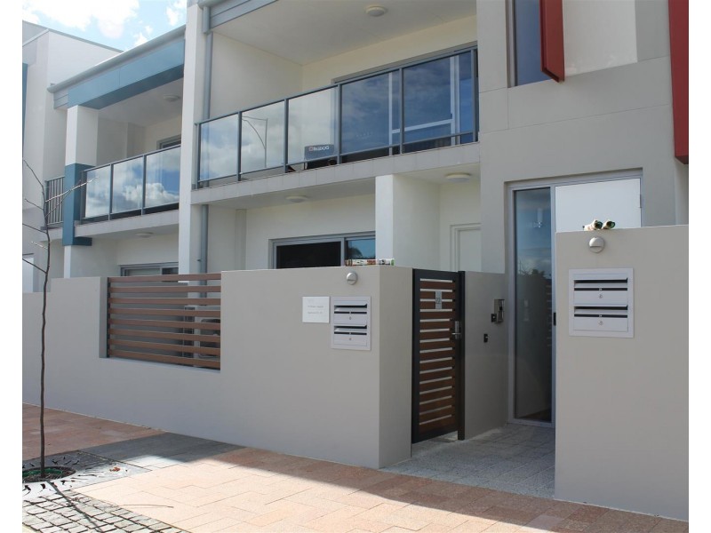 22/10 Pimlico Crescent, Wellard WA 6170