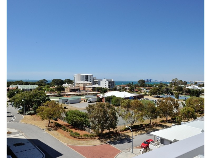 75/24 Flinders Lane, Rockingham WA 6168