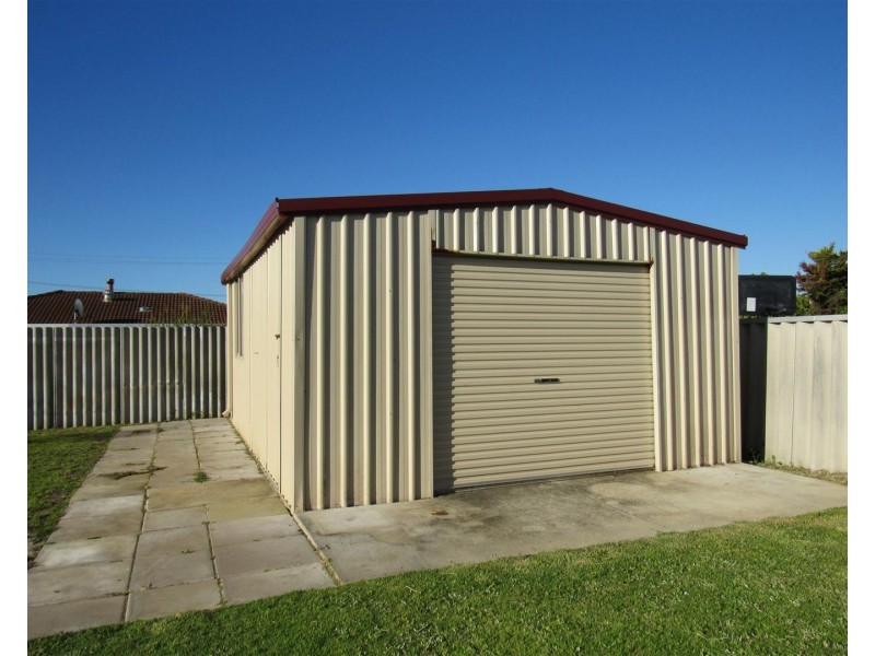 19 Lakemba Way, Waikiki WA 6169