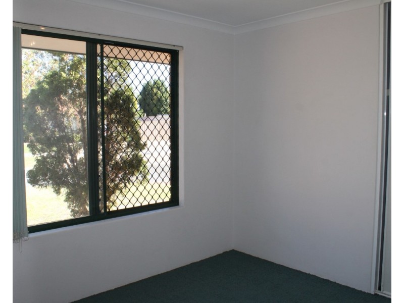 1/83 Woodbridge Drive, Cooloongup WA 6168