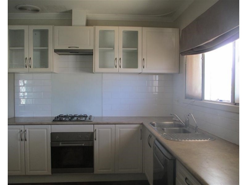 34 Wavelea Street, Safety Bay WA 6169