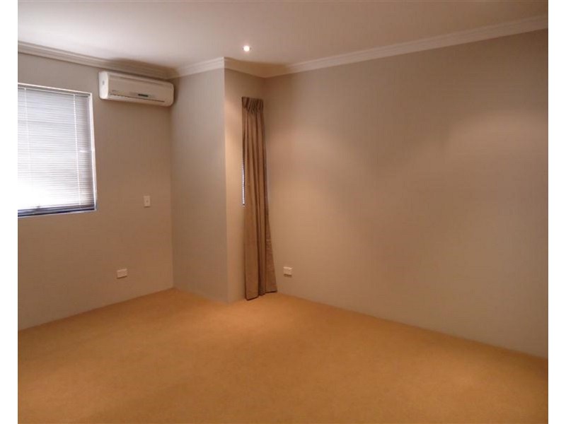 3/1 Sloan Street, Rockingham WA 6168