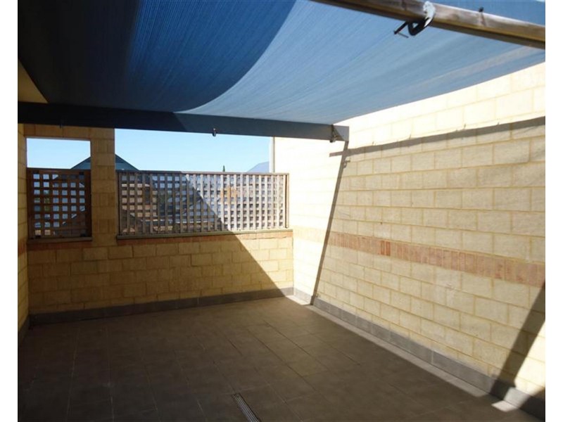 3/1 Sloan Street, Rockingham WA 6168