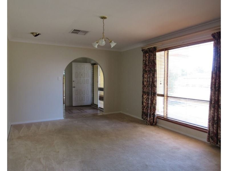 10 Viking Road, Waikiki WA 6169