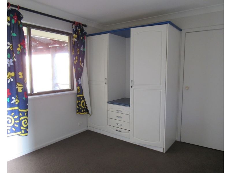 10 Viking Road, Waikiki WA 6169