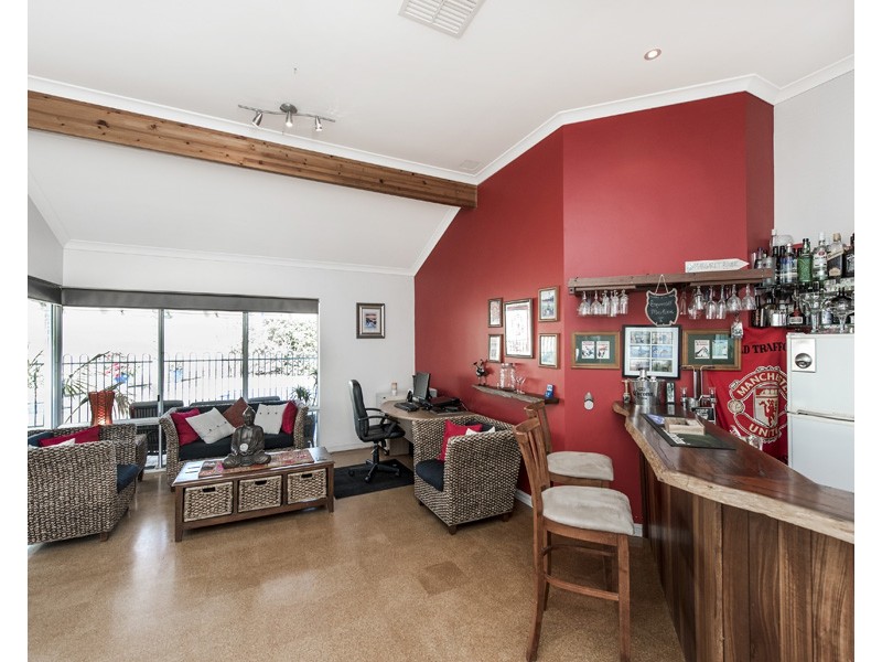 18 La Spezia Drive, Secret Harbour WA 6173