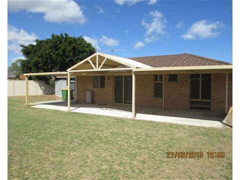 7 Moore Court, Cooloongup WA 6168