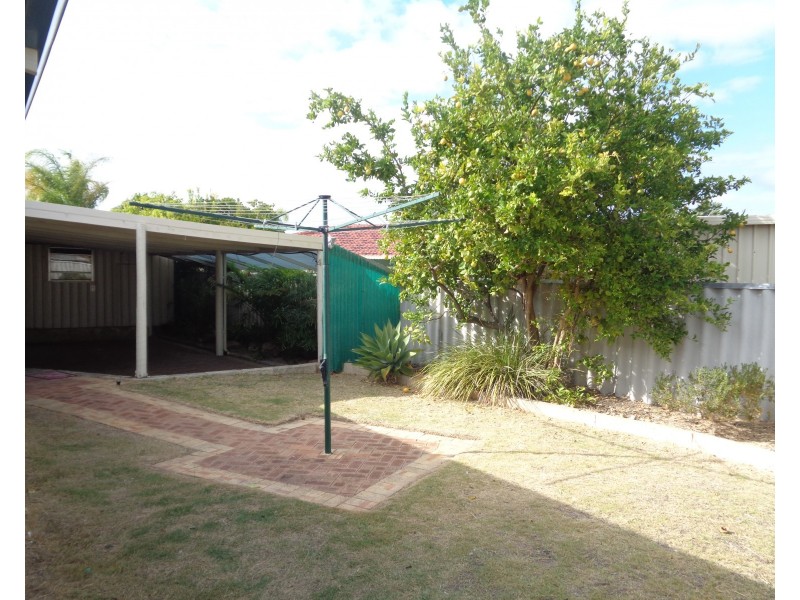 9 Ryde Close, Warnbro WA 6169