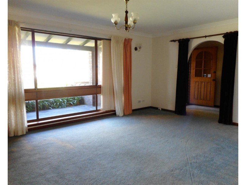 12 Donald Drive, Safety Bay WA 6169