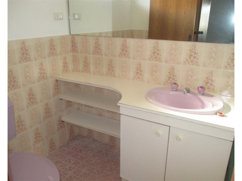 12 Donald Drive, Safety Bay WA 6169