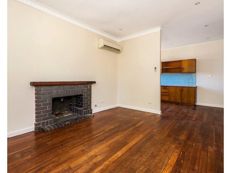 24 Budden Way, Medina WA 6167