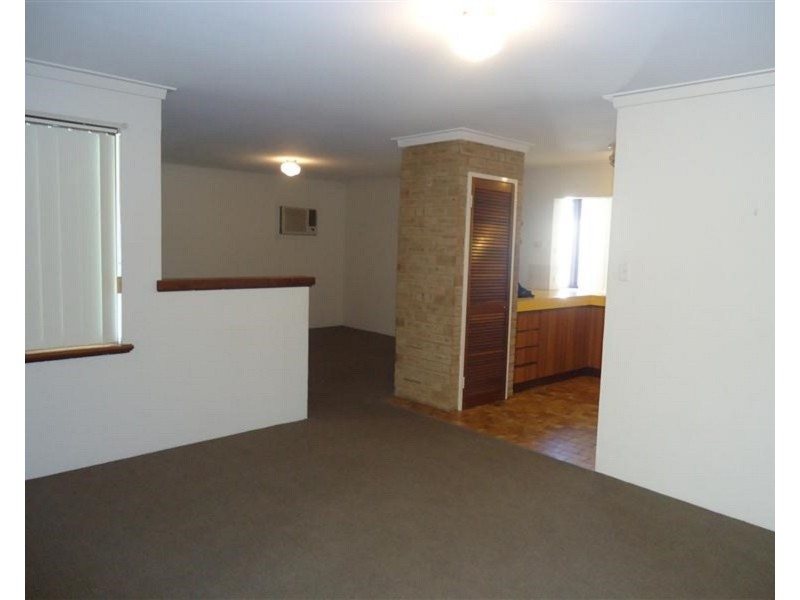 31 Cutter Road, Waikiki WA 6169