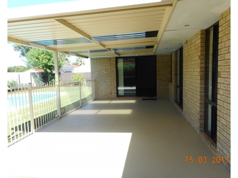 31 Cutter Road, Waikiki WA 6169