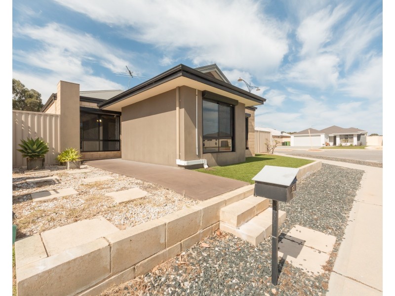 39 Coffs Bend, Secret Harbour WA 6173