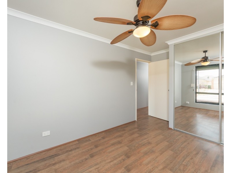 39 Coffs Bend, Secret Harbour WA 6173