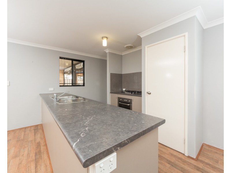 39 Coffs Bend, Secret Harbour WA 6173